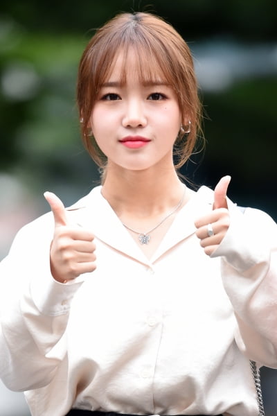 [포토] 위키미키 최유정, '시크하게 엄지척~'