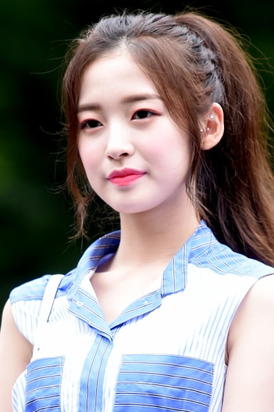 [포토] 오마이걸 아린, '클러즈업을 부르는 미모'