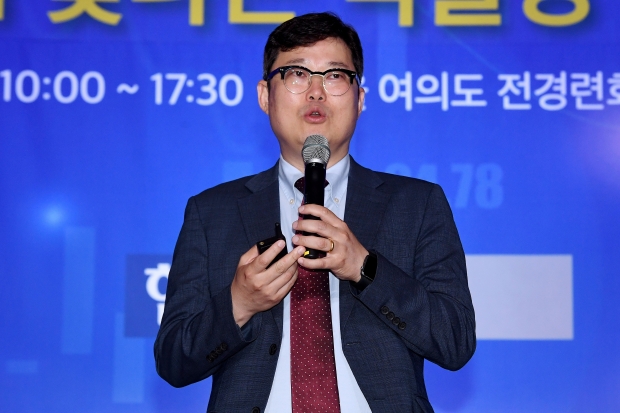 [포토] 알짜 부동산 노하우 전하는 김학렬 센터장 (2019 한경 재테크쇼)