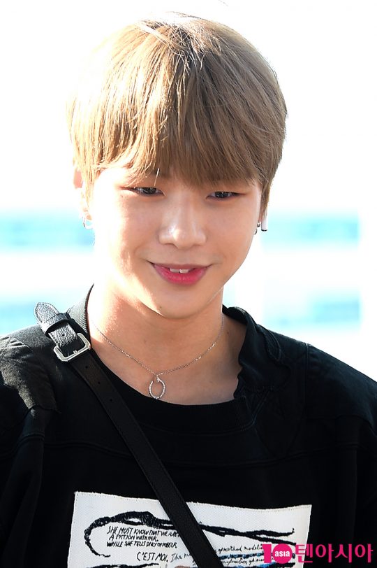 가수 강다니엘