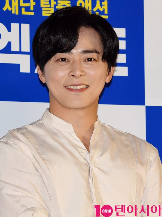 배우 조정석이 14일 오후 서울 송파구 롯데시네마 월드타워에서 열린 영화 ‘엑시트’ 땡큐 쇼케이스에 참석하고 있다.