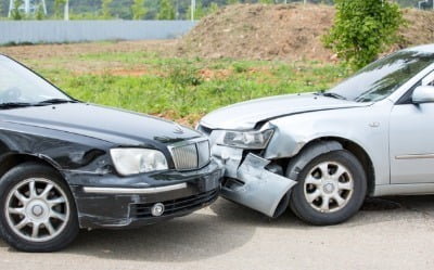 치솟는 車보험 손해율…상반기 5대 손보사 모두 손실 국면