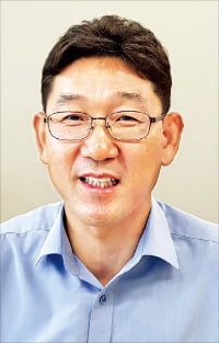 김수연 에코프로GEM 대표가 2차전지 리사이클링산업의 중요성에 대해 설명하고 있다.
  오경묵  기자
 