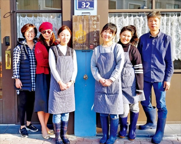 서울시와 경상북도의 상생 일자리 사업에 참여하는 맹개술도가. 밀과노닐다가 운영하는 이 매장에선 서울 청년이 일하게 된다. 밀과노닐다 제공 