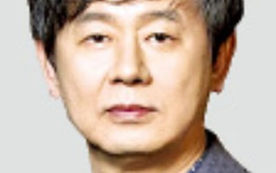 정동극장장에 김희철 씨