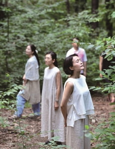 '건포도 한 알 들고 10분'… 오감을 깨워 '지금, 여기' 나를 느껴라