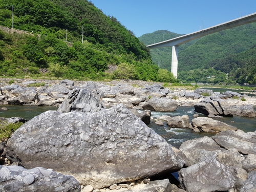 조산운동 증거 '정선 쥐라기역암' 천연기념물 된다