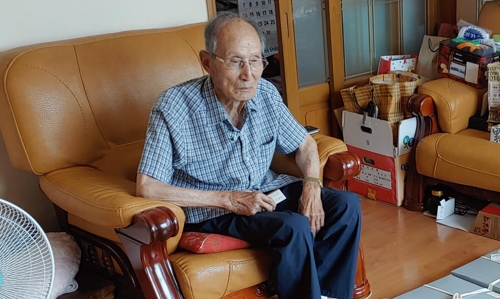 64년간 농사일기 쓴 김홍섭 할아버지 "삶 다할 때까지 기록"