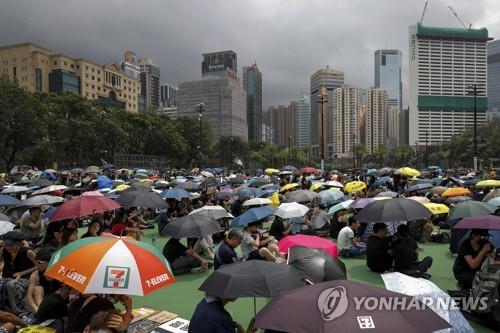 홍콩 10주째 주말시위…송환법 반대서 보통선거 요구까지 확대(종합)