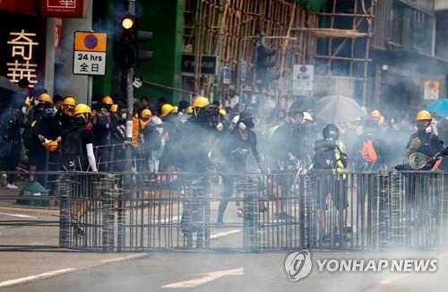 홍콩 10주째 주말시위…송환법 반대서 보통선거 요구까지 확대(종합)