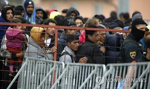 슬로베니아 反난민 무장단체, 국경 인근에 준군사 캠프