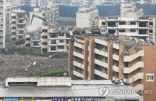 분양가 상한제 직격탄 맞은 재건축단지, 10월 전 분양 서두르나