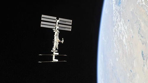 로봇 태운 러 우주선 ISS 1차 도킹 시도 실패…"26일 재시도"