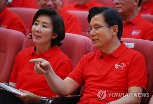 "與실정에 연명" "죽기 딱 좋은 계절" 한국당 연찬회서 '쓴소리'