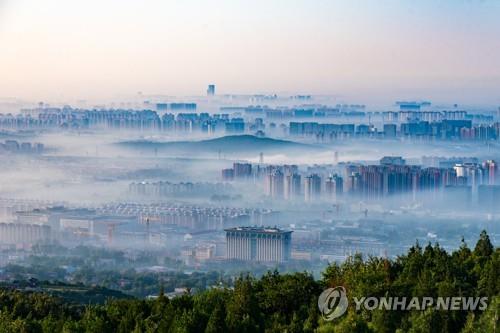 '내려앉고 잠기고' 지반침하·해수면 상승이 고민인 도시들