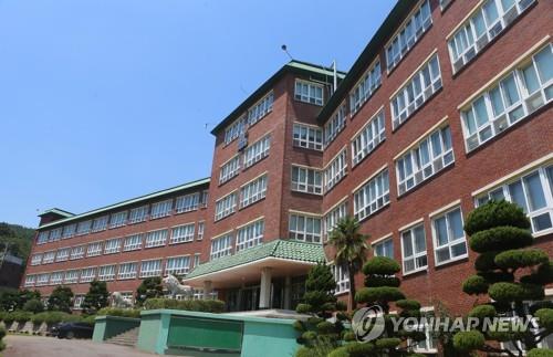  안산동산고·해운대고 자사고 지위 일단 유지…가처분 인용