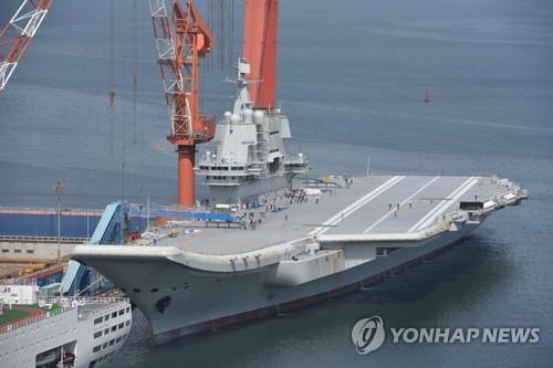 [김귀근의 병영톡톡] "2033년께 'F-35B 탑재형' 경항모 진수"