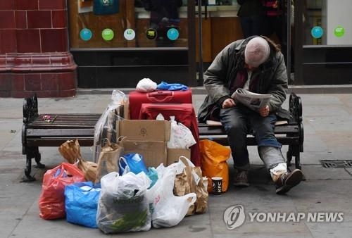 "구걸하려면 3만원 내라"…스웨덴 `구걸허가제` 논란 뭐길래