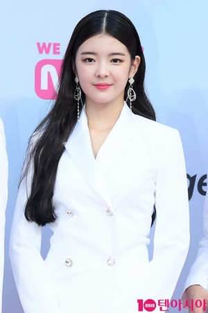 [TEN PHOTO] ITZY 리아 &#39;예쁨을 담았어&#39;