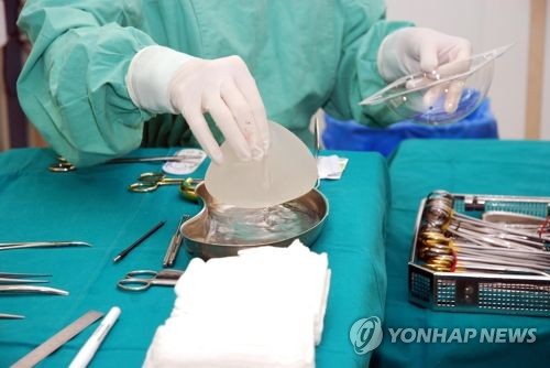 "인공유방 부작용 사례 접수 급증, 3년간 5천140건"(종합)