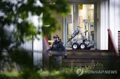 노르웨이 경찰, '이슬람사원 총격' 테러 사건으로 수사