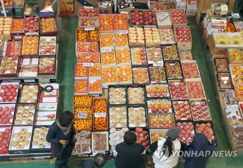 인천시, 추석 농축산물 공급량 20% 늘려…수급 상황실 운영