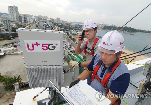 LGU+ 2분기 영업익 29.6% 급감…5G 투자 여파(종합)