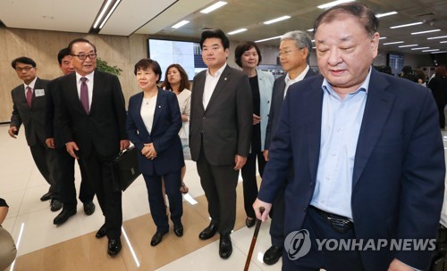국회 방일단, 日푸대접에 '빈손' 귀국…"심각한 우려 표명" 자평