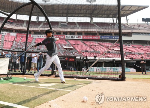 "야구가 하고 싶습니다"…무더위를 삼킨 열정