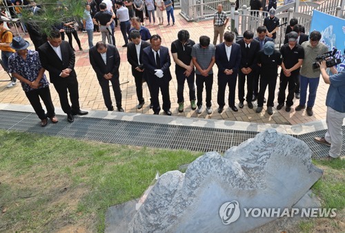 故 민준영·박종성 직지원정대원, 고향 청주로 돌아와 영면