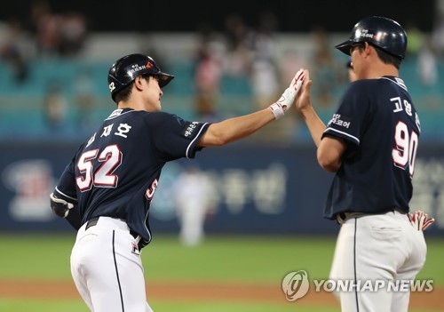 0-4→8-4…두산, 삼성에 역전승 거두며 2위 수성