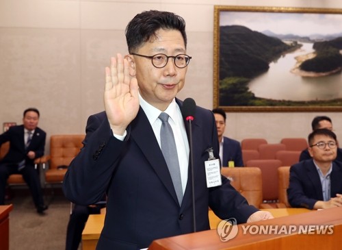 김현수 청문회, 정책질의 집중…'관테크' 의혹도 도마 위에