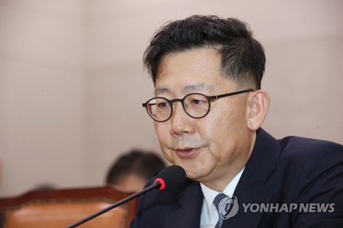 김현수 청문회, 정책질의 집중…'관테크' 의혹도 도마 위에