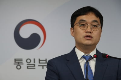 통일부 "숨진 탈북민 모자 장례 절차 협의중"