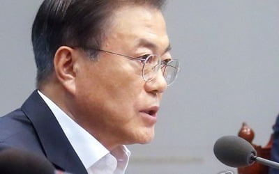 文대통령 "다시는 일본에 지지 않겠다"…아베에 정면대응 선포