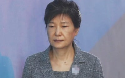 박근혜 '입'·사면 시기에 달린 총선판 구도 [지금 정치판에선]