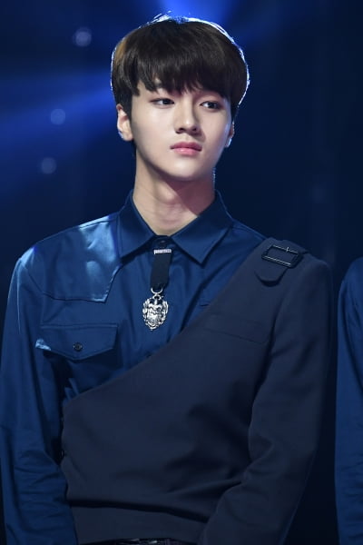 [포토] 엑스원 차준호, '멋진 모습에 시선강탈'