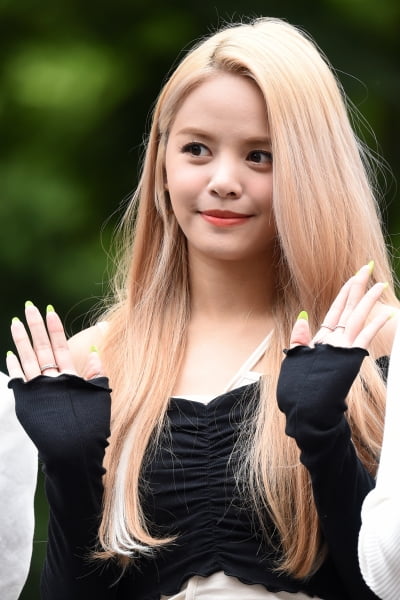 [포토] CLC 손, '귀여움 가득~'