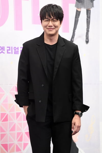  성시경, '부드러운 미소~'