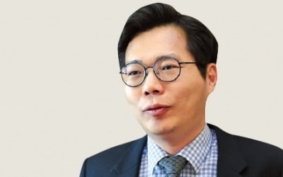 "다시 데이터센터 확장 경쟁…반도체·IT株 주목"