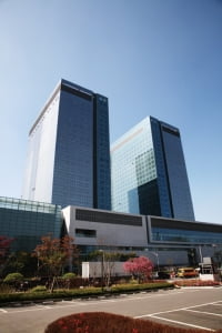 삼성전자, '히트 파이프' 국산화 추진…중소 제조업계 '반색'