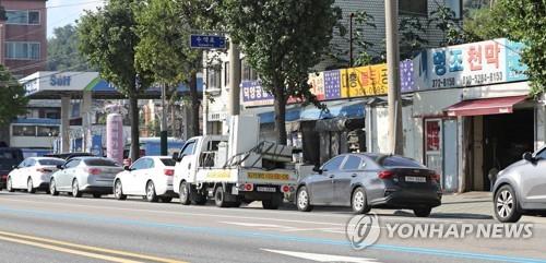 유류세 환원 첫날부터 기름값 반등…서울 휘발유 1천600원 넘어