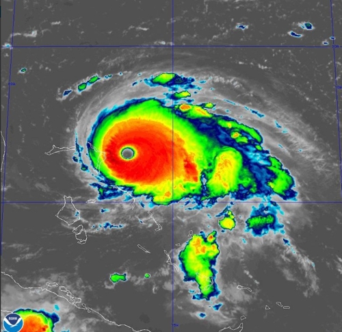 허리케인 도리안, 최고등급 '퍼펙트스톰'…바하마·美 초비상