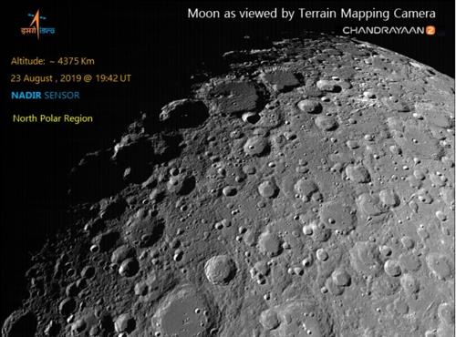 인도 달 착륙선, 탐사선 본체와 분리 성공…7일 착륙 시도