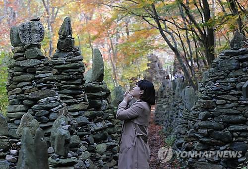 돌탑 3천개의 비밀 강릉 모정탑 "불통 걱정 없이 소원 빌어요"