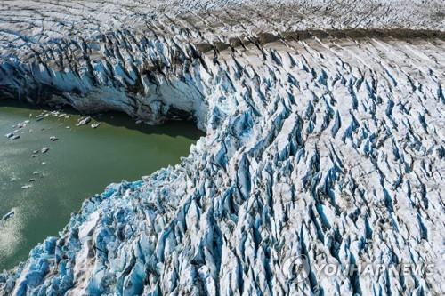 "지구 온난화는 그린란드 빙하에 '사형선고'"
