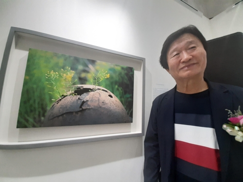 '최병관 DMZ 사진' 아세안사무국 전시회…"죽음 아닌 생명의 땅"