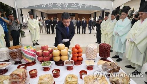 김연철 "남북관계 재개되면 이산가족 문제 최우선 추진"(종합)