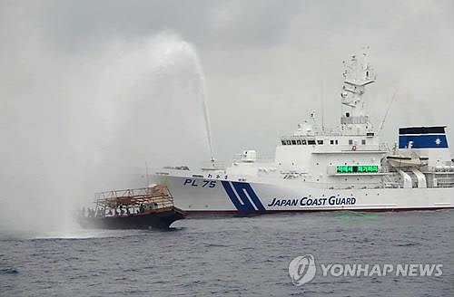 日, 지난달 동해 대화퇴어장서 "소총 무장 北고속정 목격"(종합)