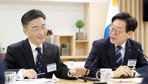 이국종 교수 "이재명 선처해달라" 자필 탄원서 대법원에 제출